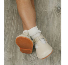 Load image into Gallery viewer, L’Amour Oatmeal Scalloped T-Strap Shoes
