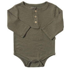 Load image into Gallery viewer, Green Aynor Rib Onesie by Me &amp; Henry
