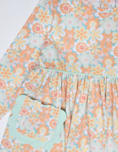 Load image into Gallery viewer, Retro Daisy Dress

