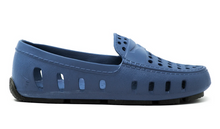 Load image into Gallery viewer, Navy Peony/Black Prodigy Driver Foam Shoe by Floafers
