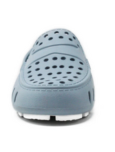 Load image into Gallery viewer, Powder Blue/Bright White Prodigy Driver Foam Shoe by Floafers
