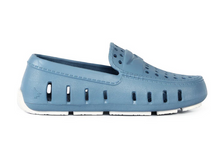 Load image into Gallery viewer, Spring Lake/Bright White Prodigy Driver Foam Shoe by Floafers
