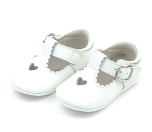 Scalloped White Leather Lace Up Crib Shoes